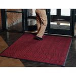 waterhog_classic_diamond_red_man_leaving_image_1